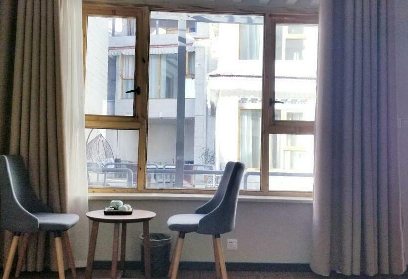 اتاق استاندارد با 2 تخت دوبل, Fengma Feiyang Hostel