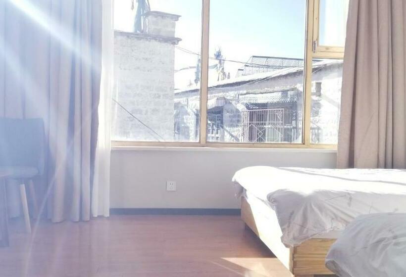 اتاق استاندارد, Fengma Feiyang Hostel