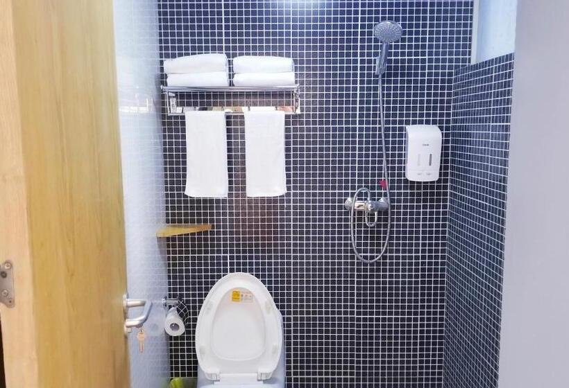 اتاق استاندارد با 2 تخت دوبل, Fengma Feiyang Hostel