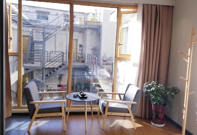 اتاق استاندارد, Fengma Feiyang Hostel