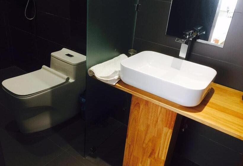 اتاق خانوادگی, Fengma Feiyang Hostel