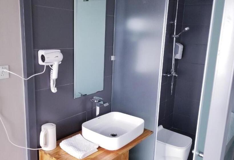 اتاق عادی, Fengma Feiyang Hostel