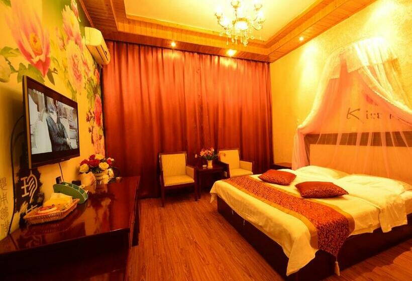 חדר קומפורט, Emeishan Moon Bay