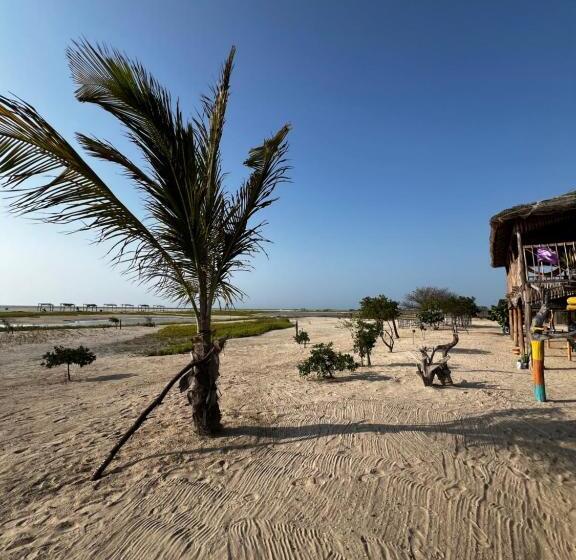 غرفة قياسية ثلاثية, Hospedaje Palaaijat