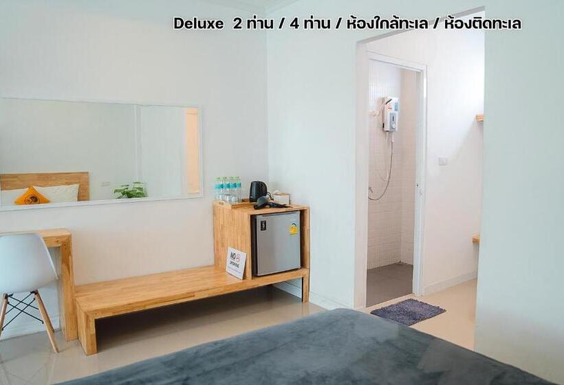 חדר דלוקס, The Toy Beach Resort Rayong