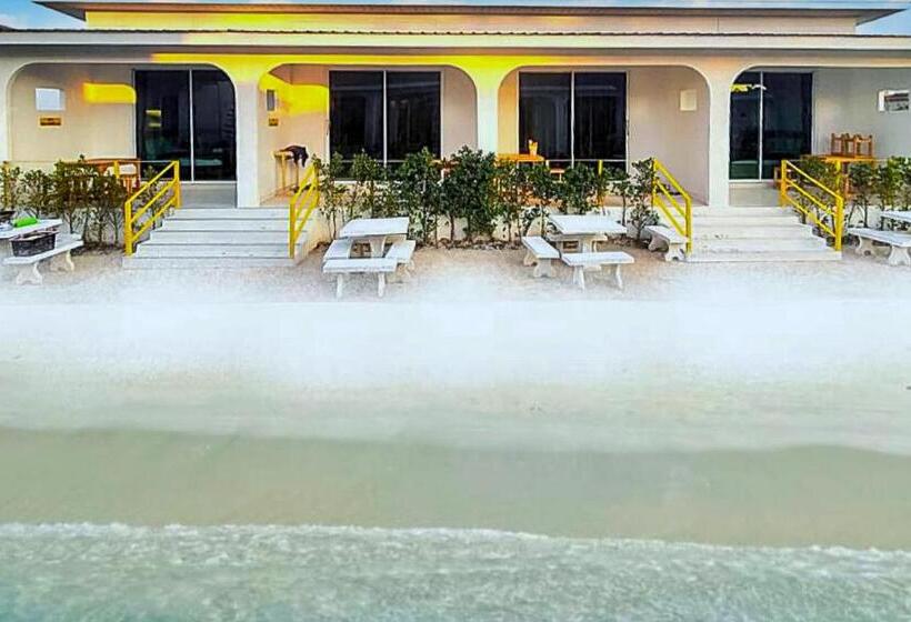 חדר סטנדרט עם מיטת קינג, The Toy Beach Resort Rayong