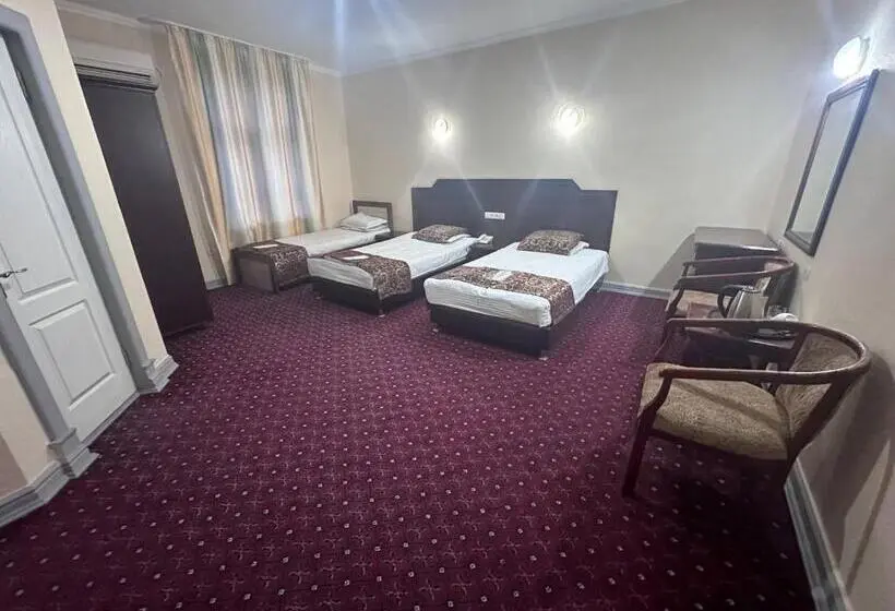 اتاق استاندارد سه نفره, Grand Silk Road