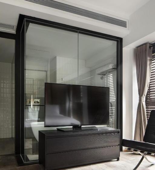 اتاق استاندارد, David S Deer