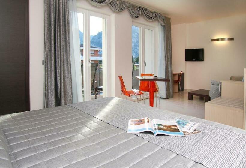 ジュニアスイート, Garni Corallo