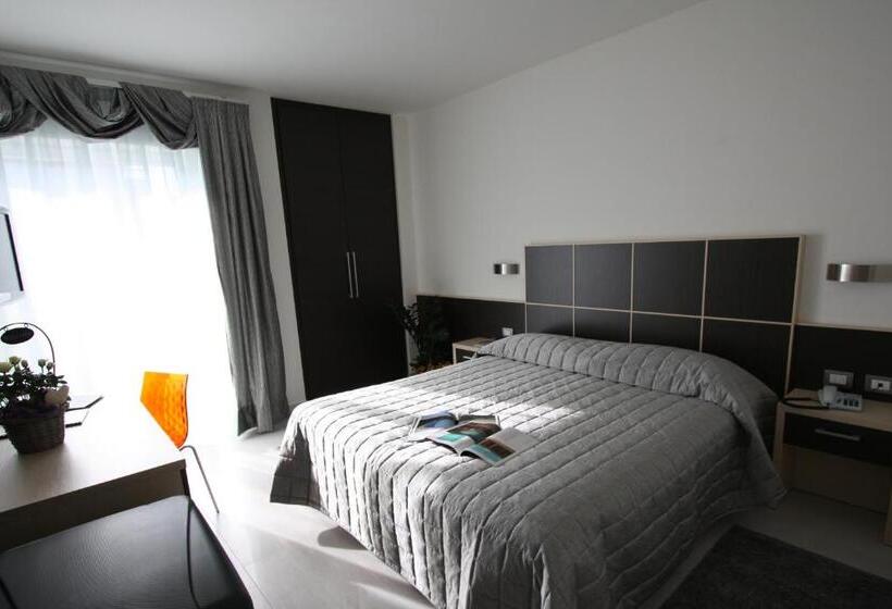 スパアクセス付スタンダードルーム, Garni Corallo