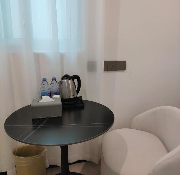 スーペリアールーム, Shanghai Ange Hotel Next To Longyang Road Subway Station, Near New Internatonal Expo Center