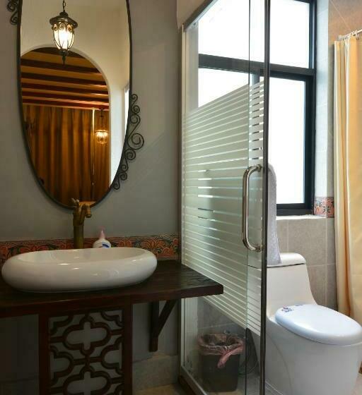 חדר דלוקס, Dali Garden