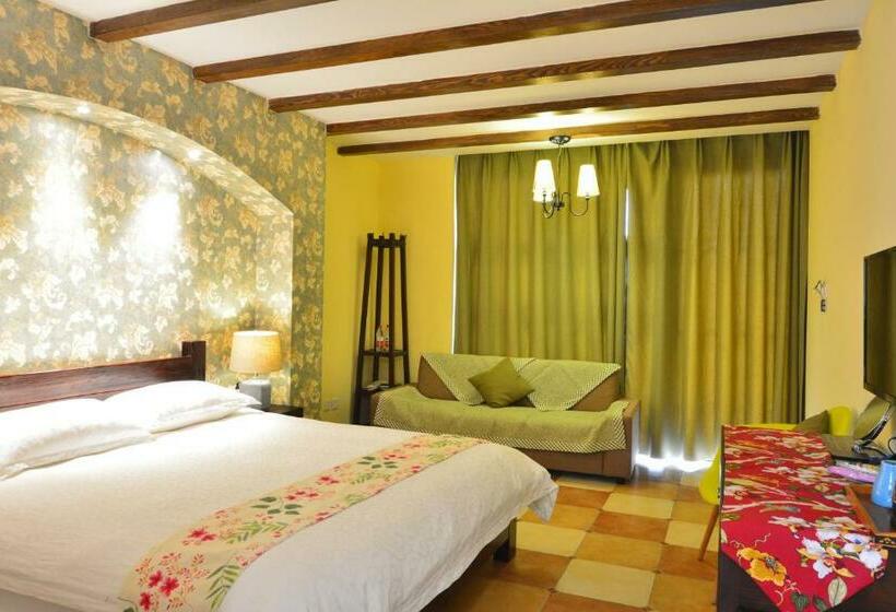 חדר דלוקס, Dali Garden