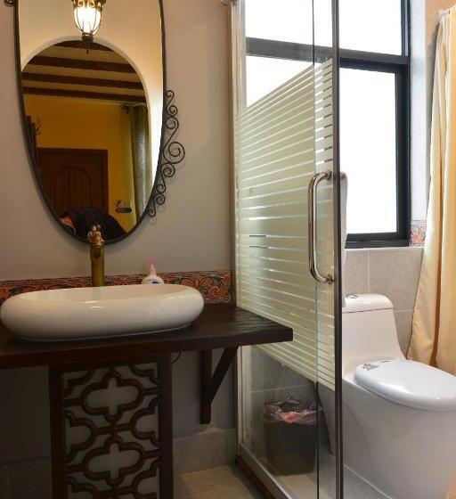 סוויטת 2 חדרי שינה, Dali Garden