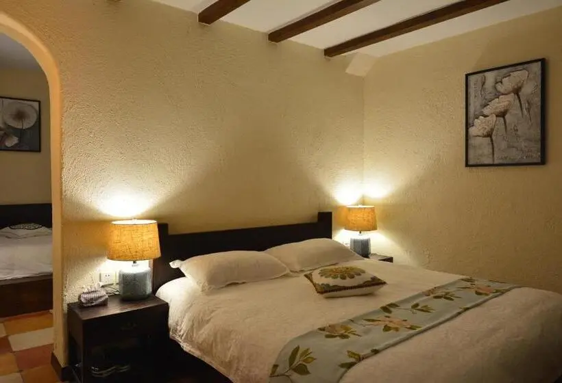 Suite 2 Camere da Letto, Dali Garden