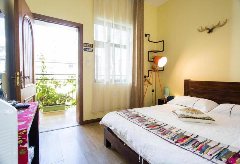 Quarto Basic, Dali Garden