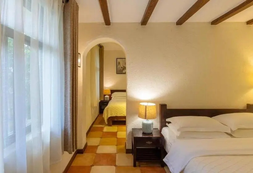 Suite 2 Camere da Letto, Dali Garden