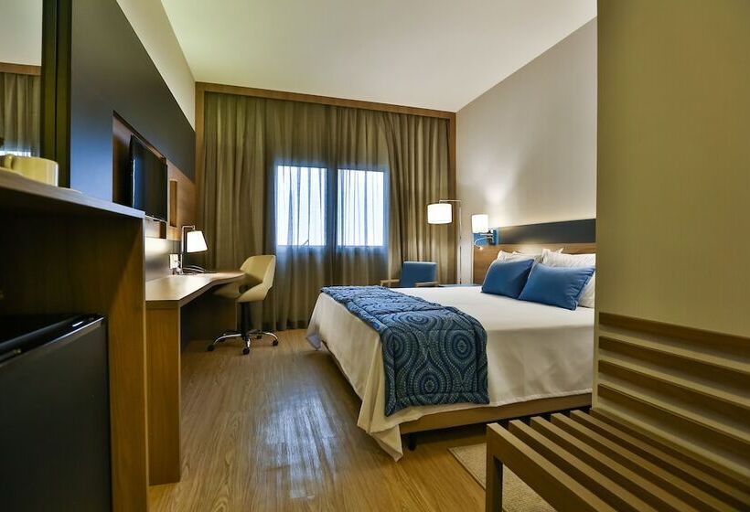 수피리어 룸, Hilton Garden Inn Santo Andre