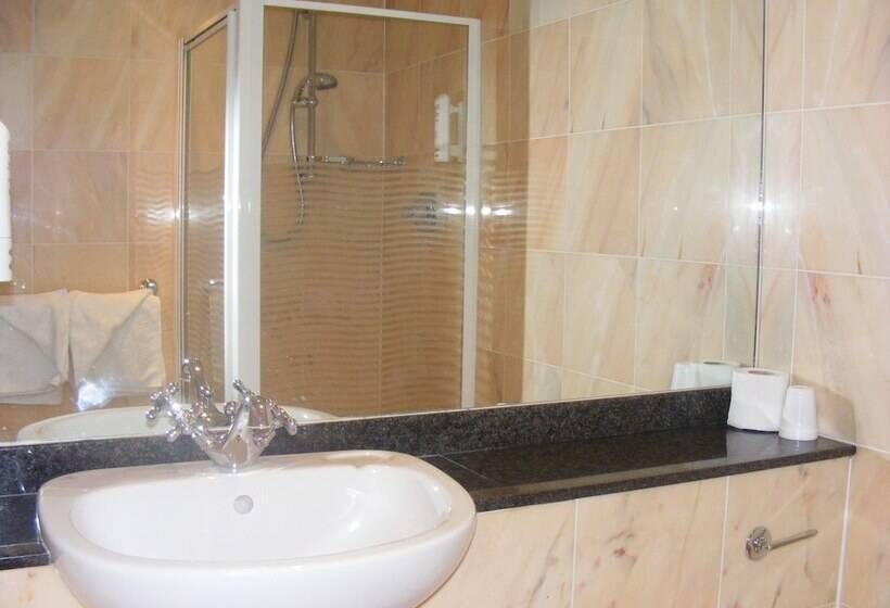 חדר סטנדרט לשלושה, Mermaid Suite