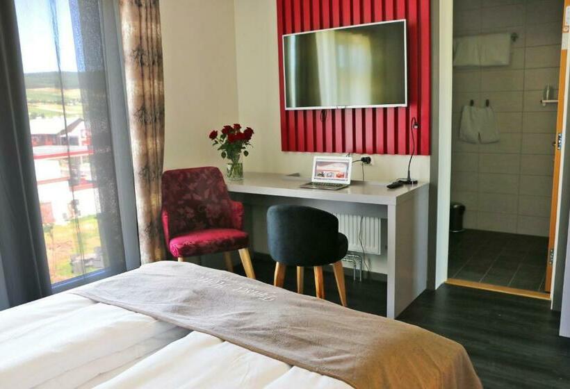 스탠다드 룸, Tynset