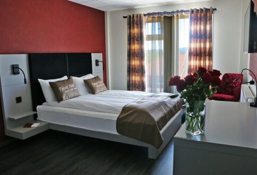 스탠다드 룸, Tynset