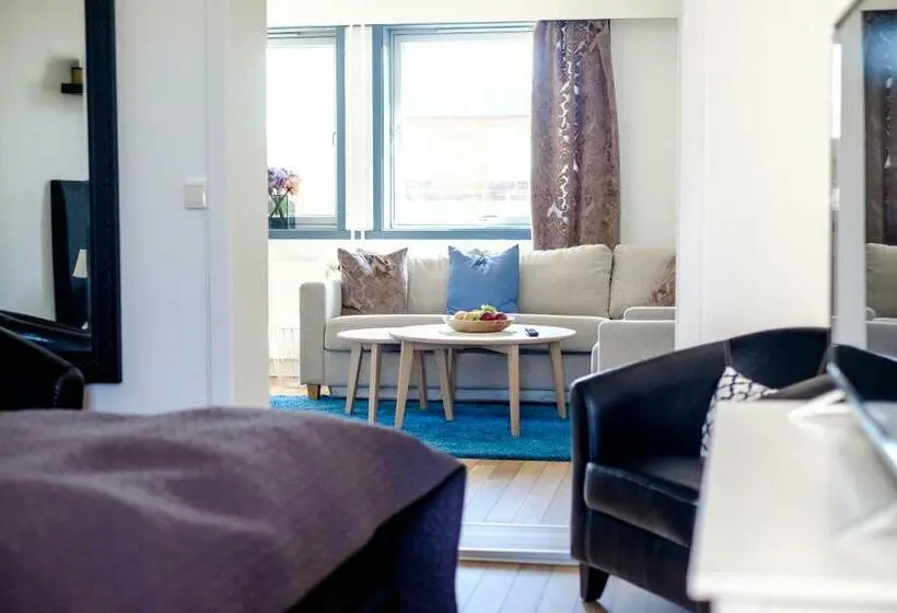 Familien Suite, Tynset