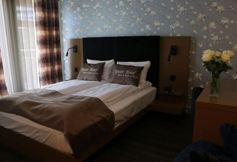 스탠다드 룸, Tynset