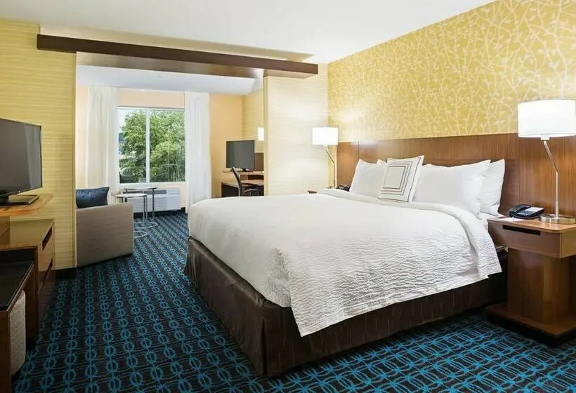 Sviitti, Fairfield Inn & Suites By Marriott Belle Vernon