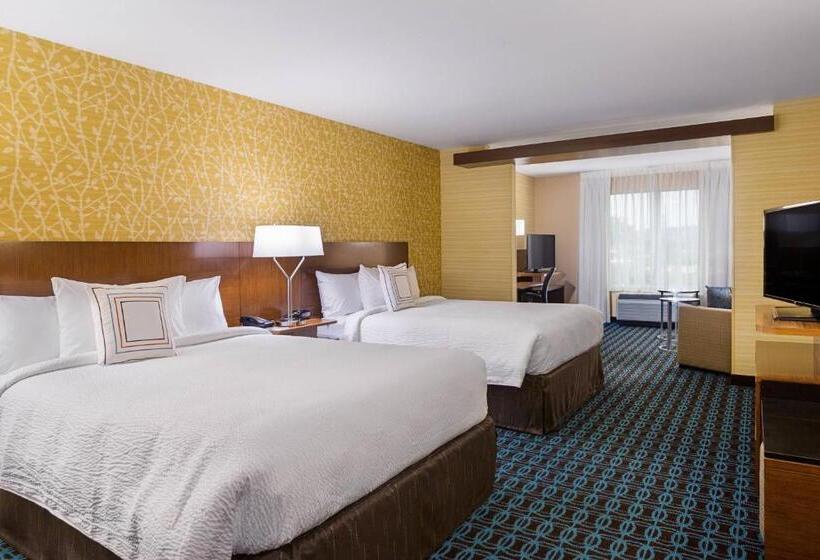 Люкс, Fairfield Inn & Suites By Marriott Belle Vernon