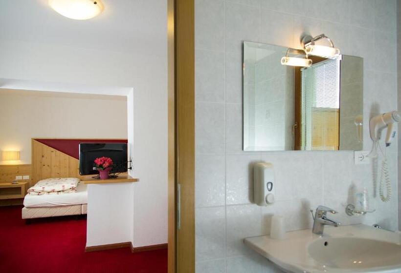 Полулюкс, Gran Mugon