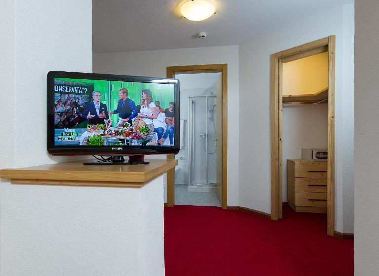 Полулюкс, Gran Mugon