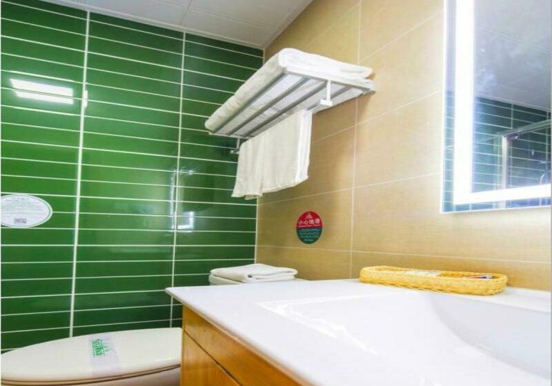 Номер Deluxe, Greentree Inn Tianjin Xiqing Development Zone Renrenle Square Express