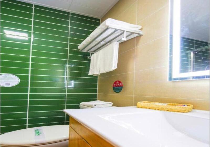 Номер Deluxe Кровать Кинг, Greentree Inn Tianjin Xiqing Development Zone Renrenle Square Express