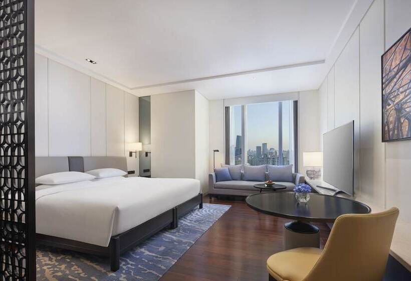 سوییت, Hyatt Regency Shanghai Global Harbor