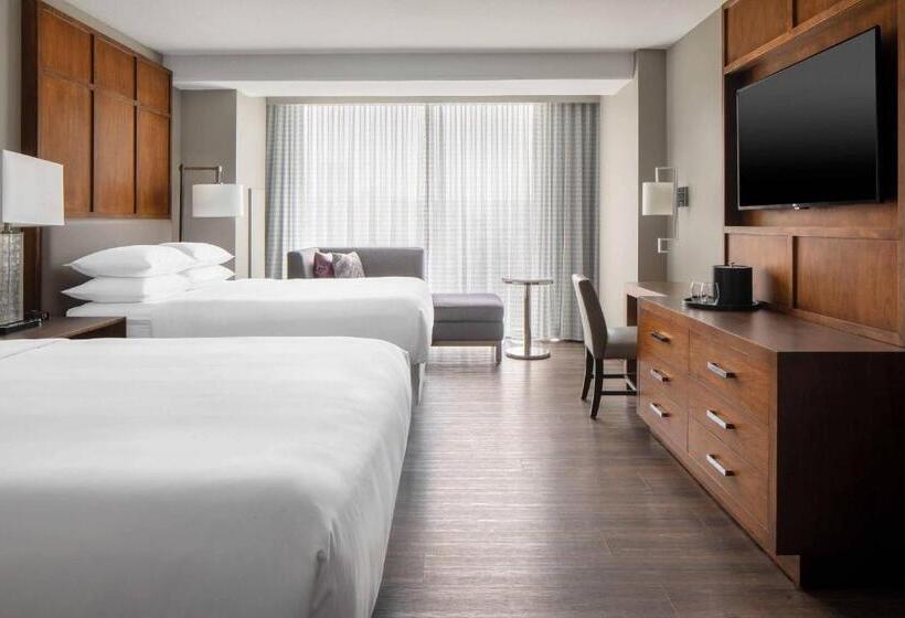 스탠다드 룸, Omaha Marriott Downtown At The Capitol District