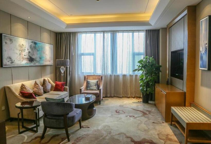 带大床的套房, Wyndham Jingzhou
