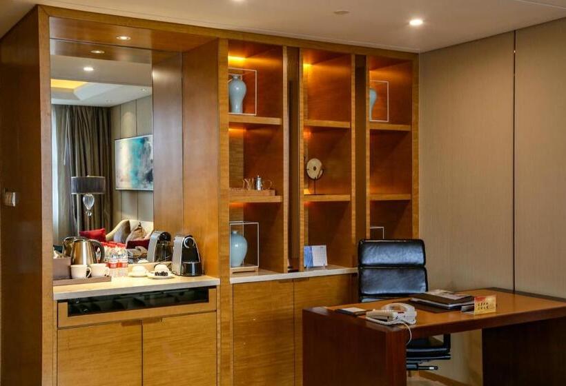 带大床的套房, Wyndham Jingzhou