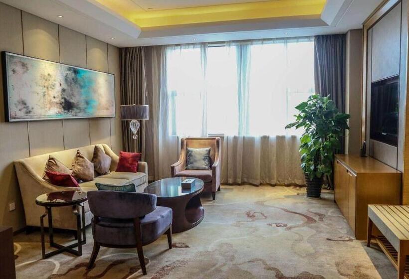 Люкс Кровать Кинг, Wyndham Jingzhou