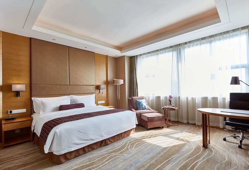 Семейный Номер, Wyndham Jingzhou