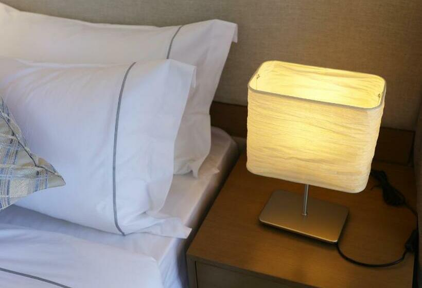 إستوديو قياسى, Yuwa Serviced Residence