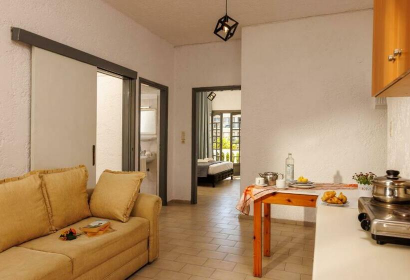 침실 1개 발코니 아파트, Kings Hotel By Estia