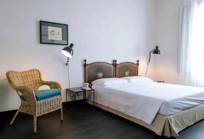 Huoneisto 1 Makuuhuone, Palazzo Melfi
