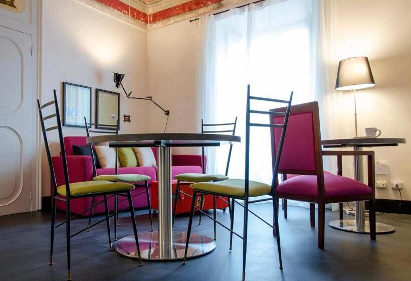 סוויטה, Palazzo Melfi