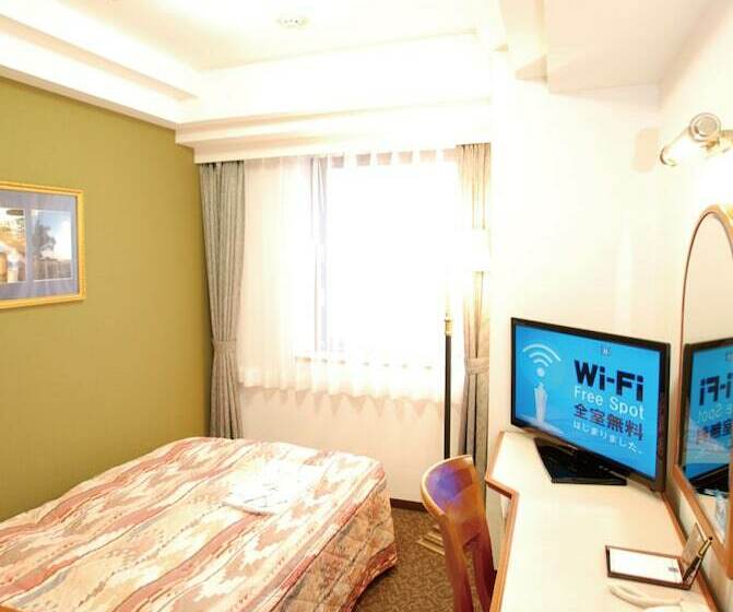 اتاق استاندارد یک نفره, Arstainn