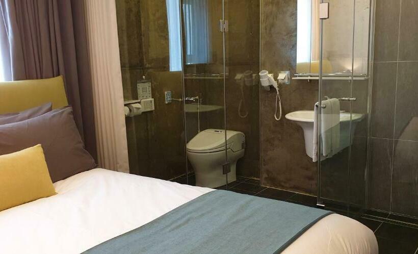 Standart Oda, Cocomo