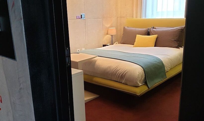 Standart Oda, Cocomo