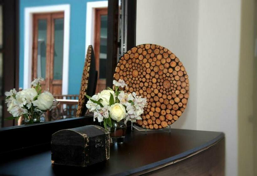 سوییت, Fortaleza Suites Old San Juan