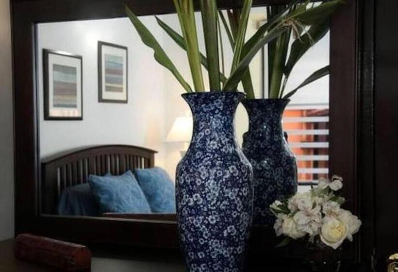 سوییت, Fortaleza Suites Old San Juan