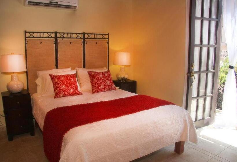 سوئیت پرزیدنت, Fortaleza Suites Old San Juan