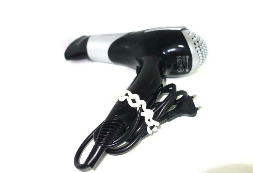 １ベッドルームアパートメント, Honghub Sakon